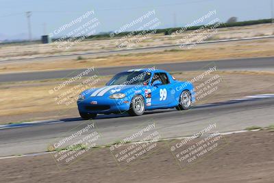 media/Jun-04-2022-CalClub SCCA (Sat) [[1984f7cb40]]/Group 1/Qualifying (Sweeper)/